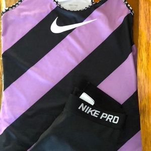 Nike pro